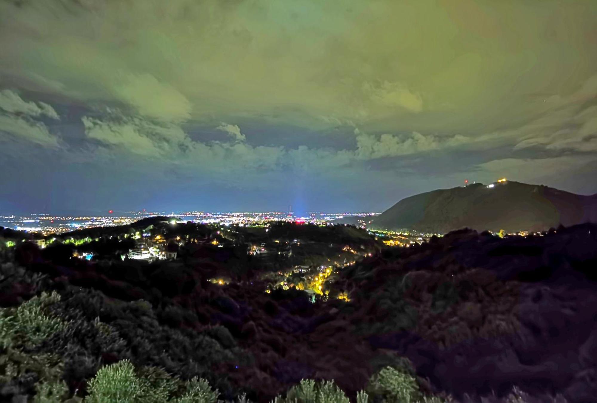 Coroni Seasons Apart With Panoramic View براشوف المظهر الخارجي الصورة