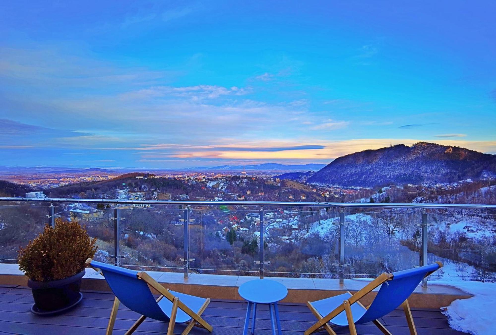 Coroni Seasons Apart With Panoramic View براشوف المظهر الخارجي الصورة